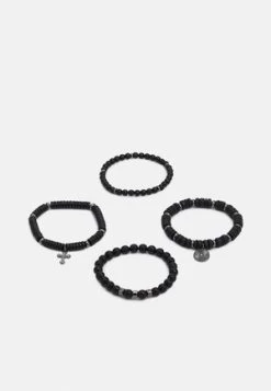 Pier One 5 PACK - Armband - Silver-coloured, Black 12 Pier One 5 PACK - Armband - Silver-coloured, Black -Pier One 08e118c931a644e4998f3b1a57086908