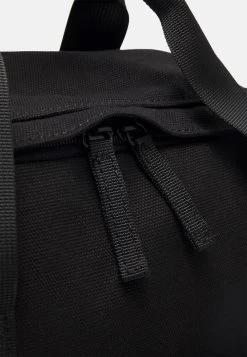 Pier One UNISEX - Tagesrucksack - Black 11 Pier One UNISEX - Tagesrucksack - Black -Pier One 091bcb971bdf459f96a5e0898d7e22d2