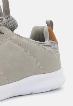 Pier One Sneaker Low - Light Grey -Pier One 352a51dd935a42d4b948d56413b28ca7