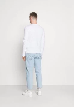 Pier One 5 PACK - Langarmshirt - White/dark Blu/grey 10 Pier One 5 PACK - Langarmshirt - White/dark Blu/grey -Pier One 501e285d599547fa8b3d97a7168757c4