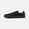 Pier One UNISEX - Sneaker Low - Black -Pier One 63dc2cef3093475d8b1fb4dd972f3e39