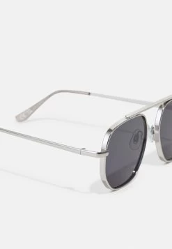 Pier One Sonnenbrille - Silver-coloured -Pier One 7eeef8aa05ad4906ba1e7b08014f5f37