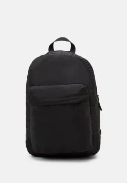Pier One Tagesrucksack - Black 12 Pier One Tagesrucksack - Black -Pier One 98c4bd58a9cf408aa0a7c00054207ff0 1
