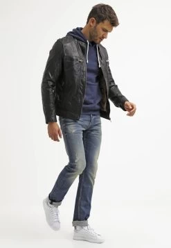 Pier One -Pier One 9fb0412c857a42ddb1955a21d8c4ba42