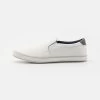 Pier One UNISEX - Sneaker Low - White 1 Pier One UNISEX - Sneaker Low - White -Pier One a2d9224fecc9489b9c21dcabb56c4919
