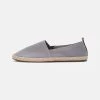 Pier One RENA ESPADRILLE UNISEX - Espadrille - Light Grey -Pier One a625ac24e213461a94d5096727f45e98