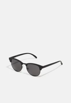 Pier One UNISEX - Sonnenbrille - Black/green 13 Pier One UNISEX - Sonnenbrille - Black/green -Pier One d41e2edf45ee4a51aed6652bede5d74a