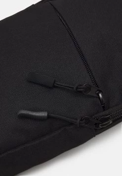 Pier One Gürteltasche - Black 12 Pier One Gürteltasche - Black -Pier One dab56f0d9f6a4e8f95ff10ff87072d05